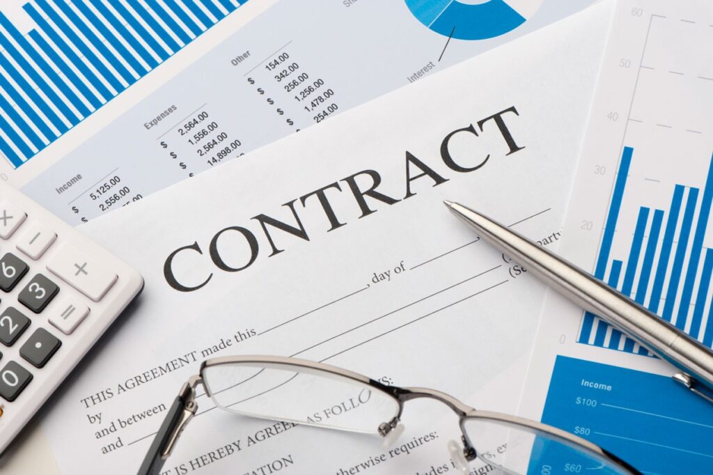 Find employment contract lawyers in Calgary, Alberta.