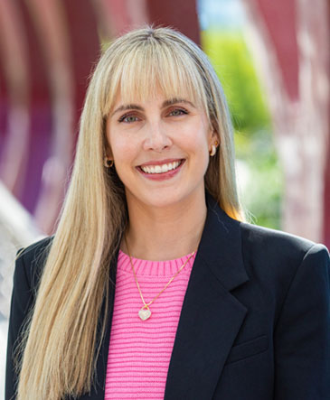 Alexis Sine, who is an Employment Lawyer In Calgary